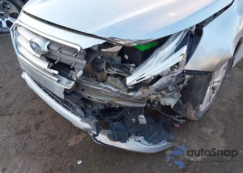 2017 Subaru Legacy 2.5I Premium z USA, uszkodzony, nr VIN 4S3BNAC65H3062200